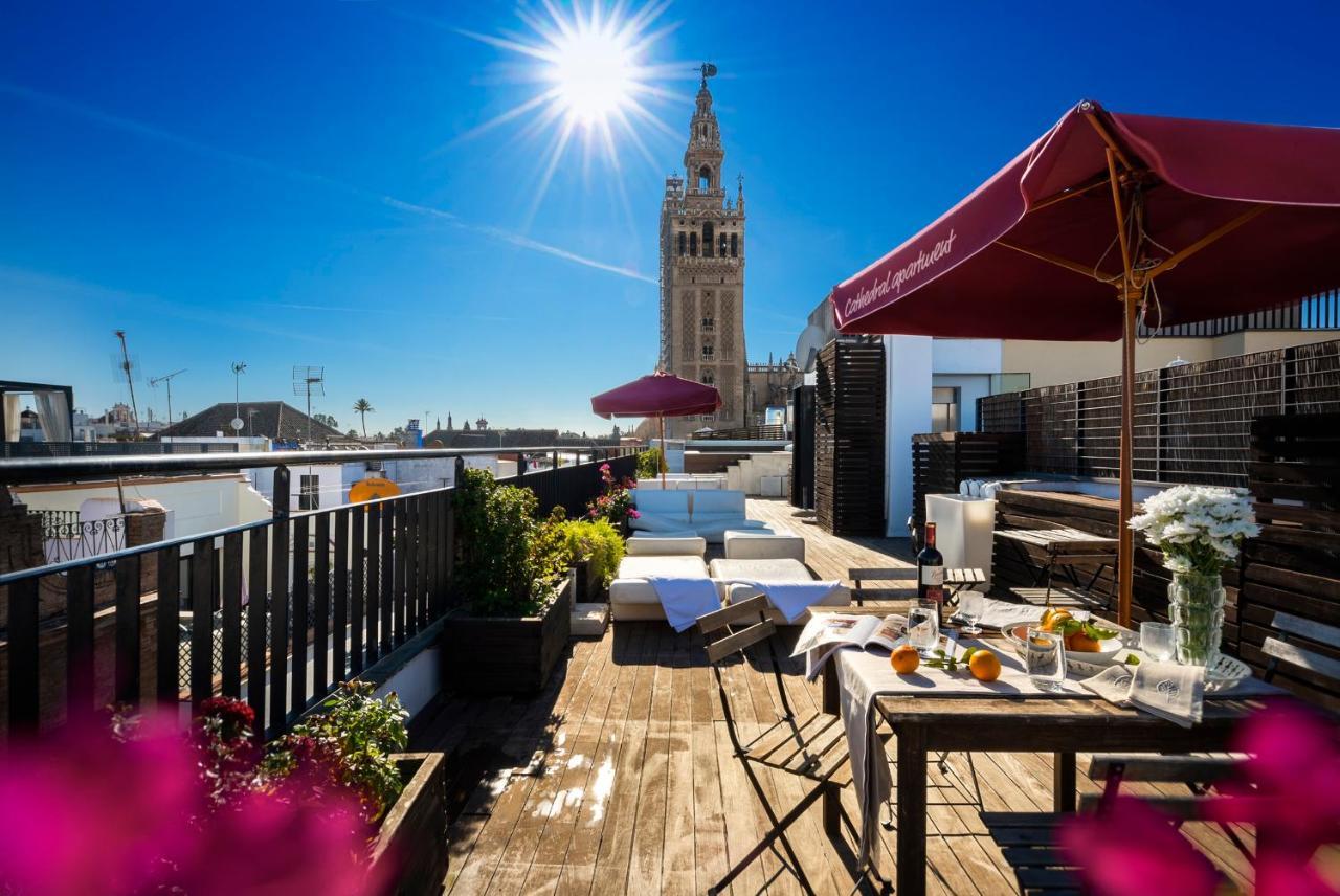 Cathedral Luxury Studio, Swimming Pool And Cathedral Views * Sevilla